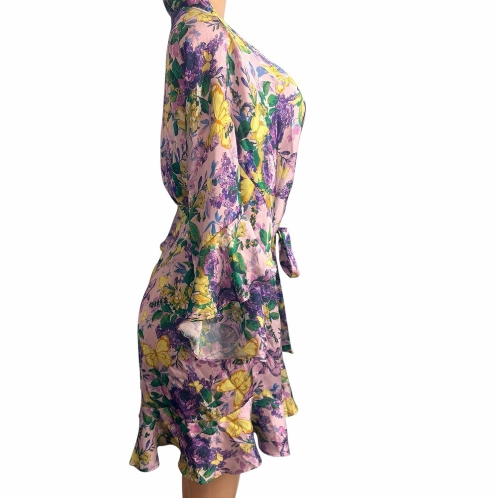 Victoria’s Secret Floral Purple and Yellow Satin Flutter Robe - Picture 4 of 10
